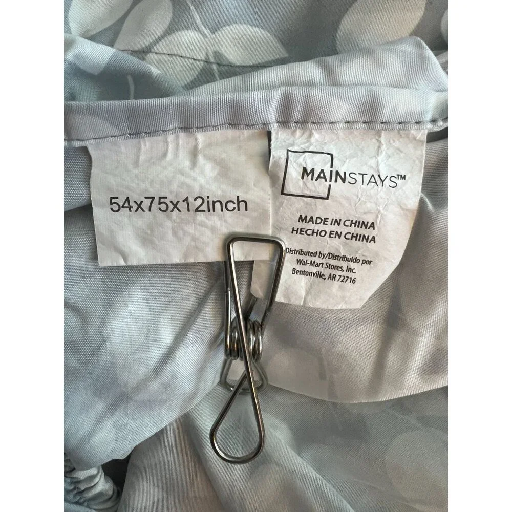 Mainstays Bedding Set 4 pce Full Size Gray White‎ Leaf Print Polyester